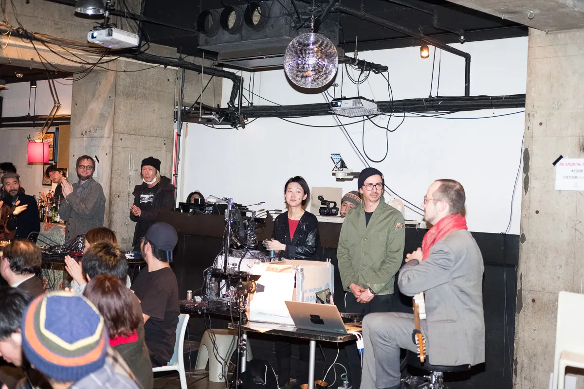 Sesión de Cine en Vivo en Tokio con Unstumm — 21